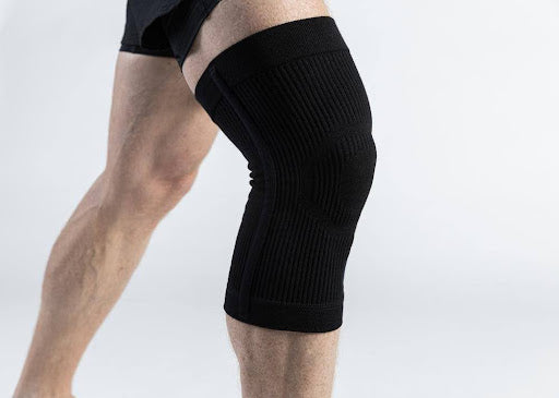 Non-compression vs. compression sleeves.